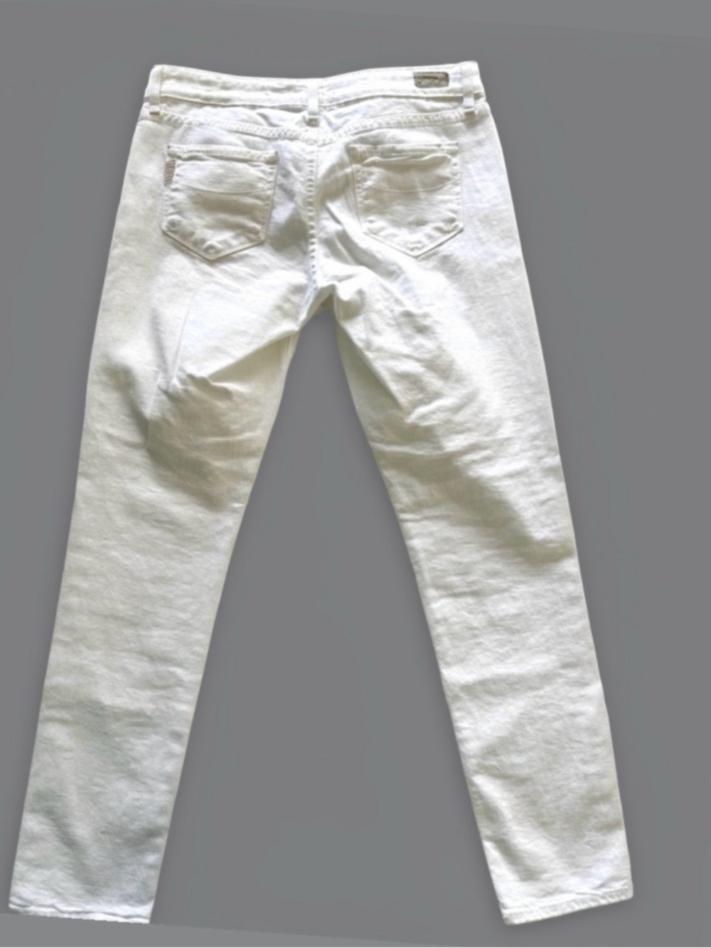 NWOT Paige Skyline White Ankle Jeans Size 29